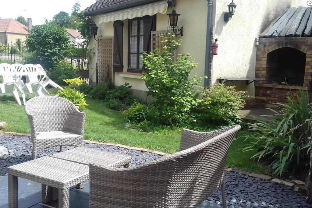 Gite De La Bouvotte Neuville-sur-Vannes Exteriör bild