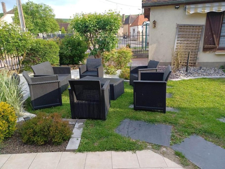 Gite De La Bouvotte Neuville-sur-Vannes Exteriör bild
